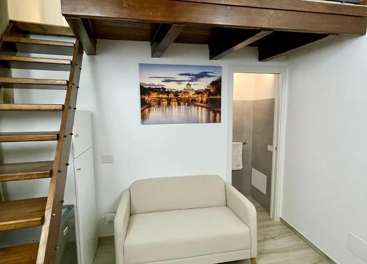 Trevi'S Apartment Rzym